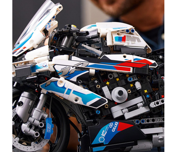 LEGO Technic™ 42130 BMW M 1000 RR - 1035519 - zdjęcie 10